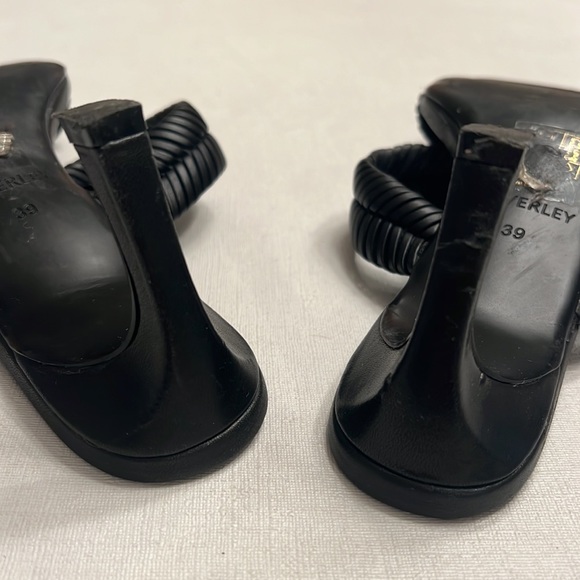 Caverley Venus Mule Black Hand Braided Leather - Picture 8 of 11